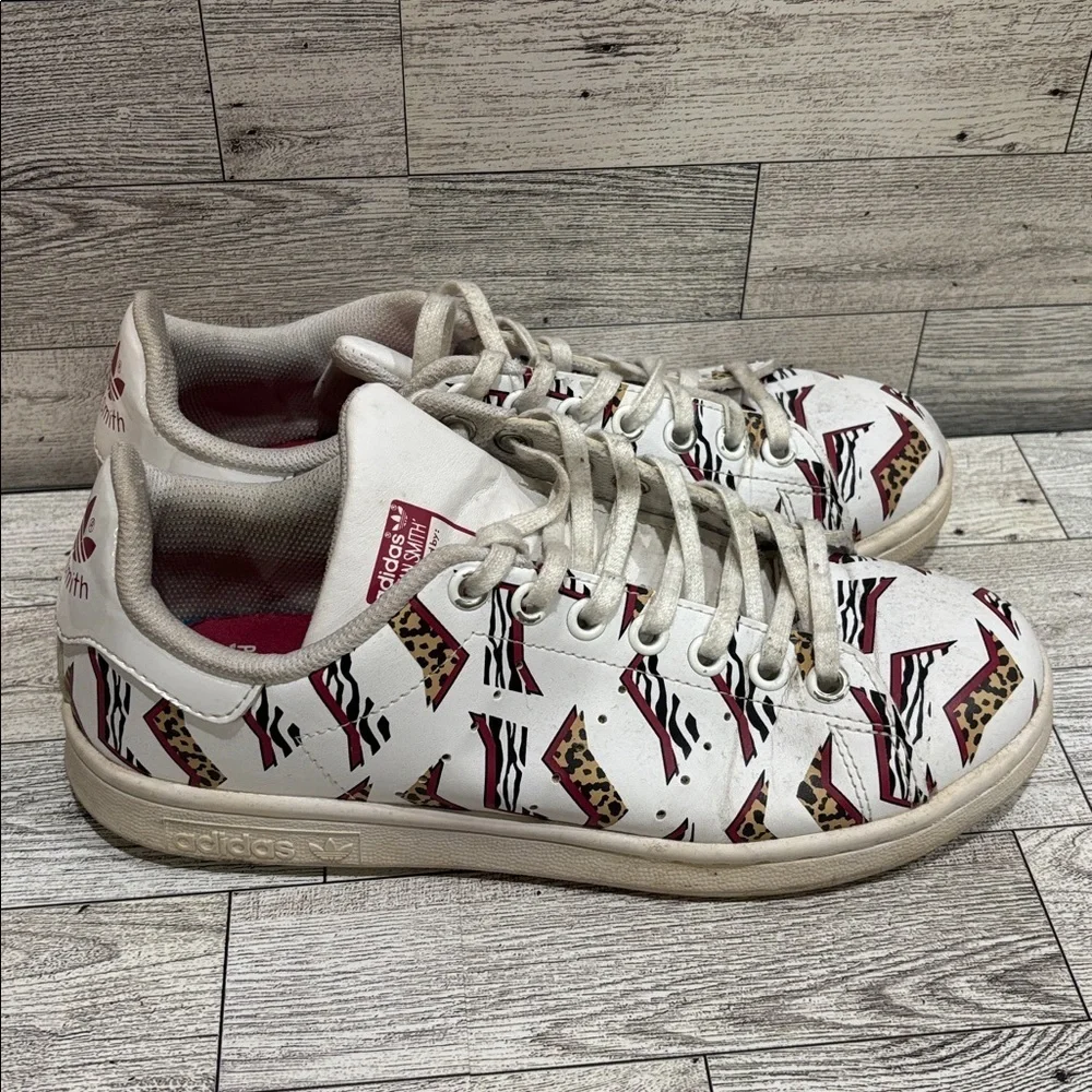 Adidas White Sneakers with Red and Black Graphic